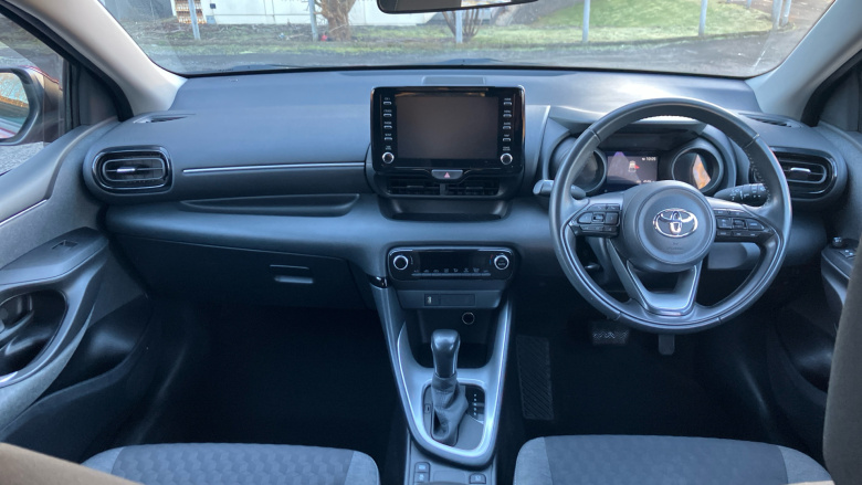 Toyota Yaris 1.5 Hybrid Design 5dr CVT Hybrid Hatchback